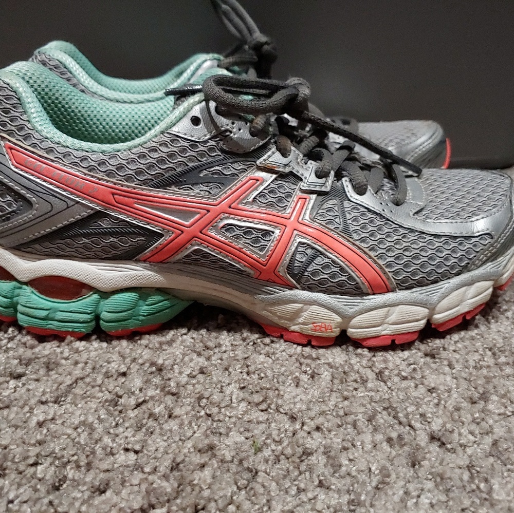 Asics - Picture 3 of 4